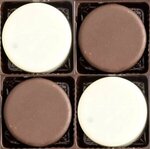 Logo Oreo(R) Cookies - Gift Box of 4 - White & Milk Combo
