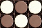 Logo Oreo(R) Cookies - Gift Box of 6 - White & Milk Combo